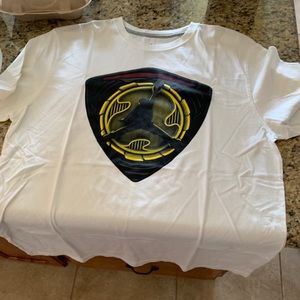 Jordan 14 XL shirt